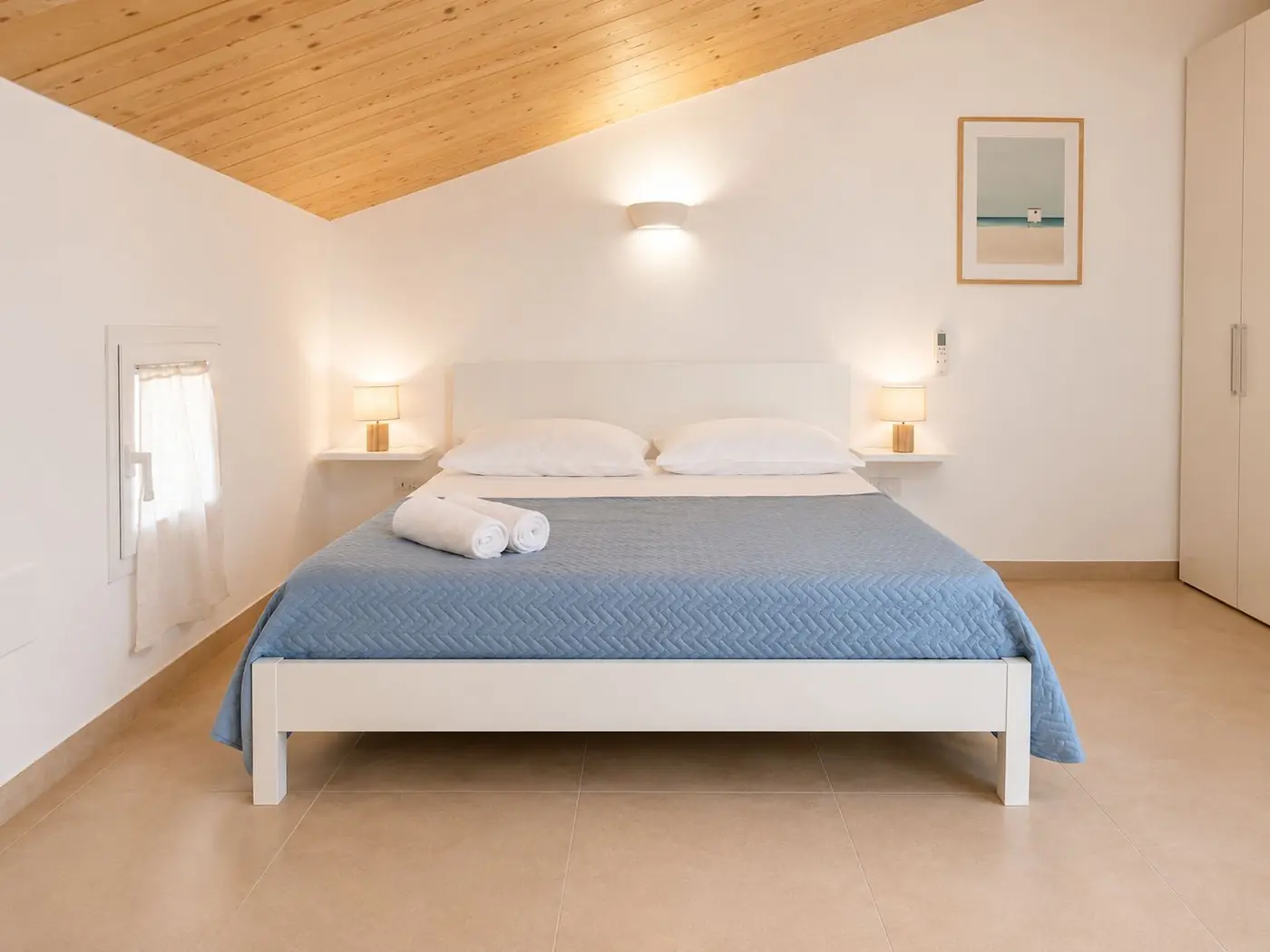 Camera da letto matrimoniale di Casa Letizia, Marzamemi